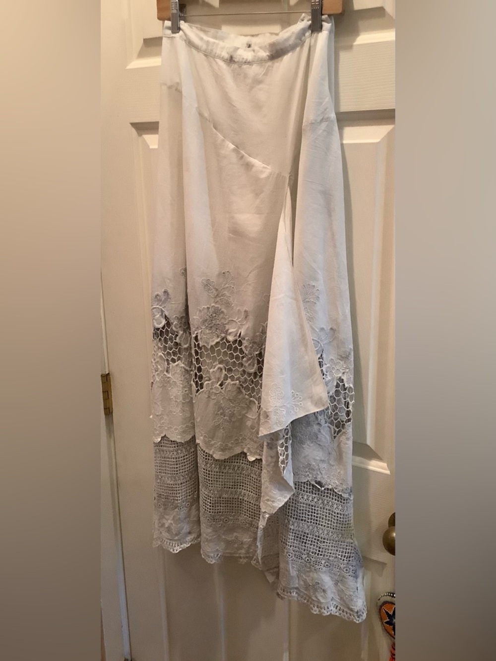 Aratta Silent Journey White and Gray Maxi Skirt, Size XL, NWOT.